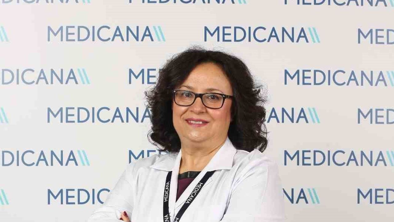 Yaz güneşi pigment değişikliklerini tetikliyor: lekeler, çiller ve benlerde artış