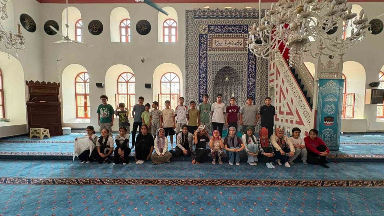 Yaz Kur'an kursları arasında bilgi yarışması coşkusu
