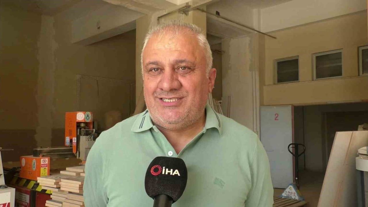 Yaz tatilinde atölye: Hakkâri öğrencileri okullar için mobilya üretiyor
