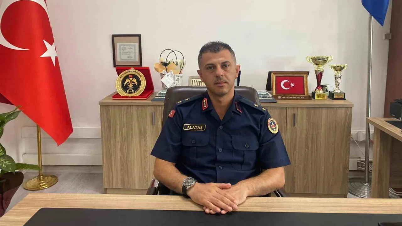 Yenişehir jandarma birimine yeni komutan: Hasan Alataş göreve başladı