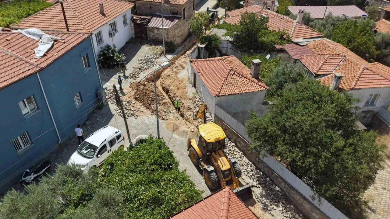 Yerkesik'te su hattı yenileniyor: kayıp-kaçağa kalıcı çözüm hedefleniyor