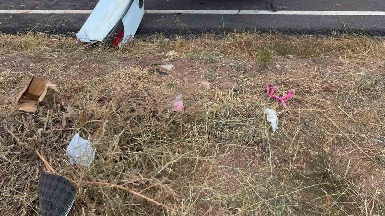 Yerköy'de d-200'de araç çarpışması: beş kişi yaralandı