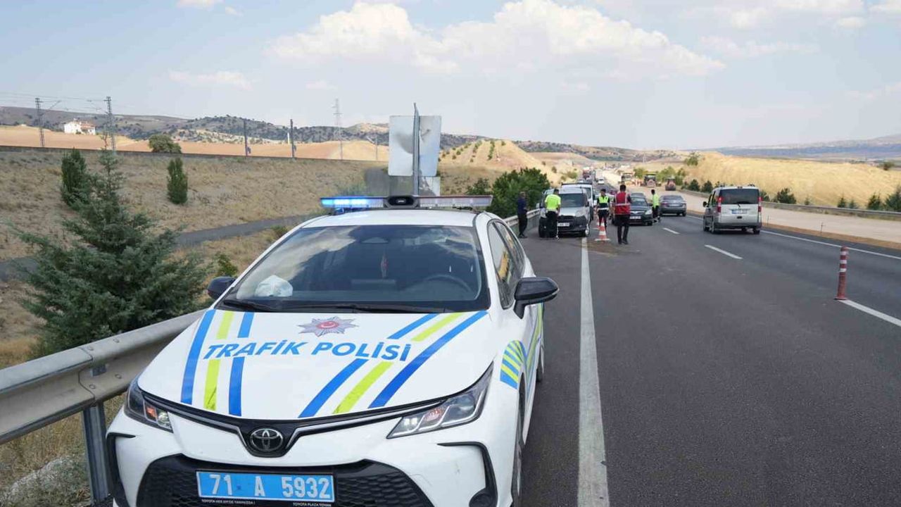 Yol çalışması sırasında oluşan yoğunlukta kaza: 5 kişi yaralandı