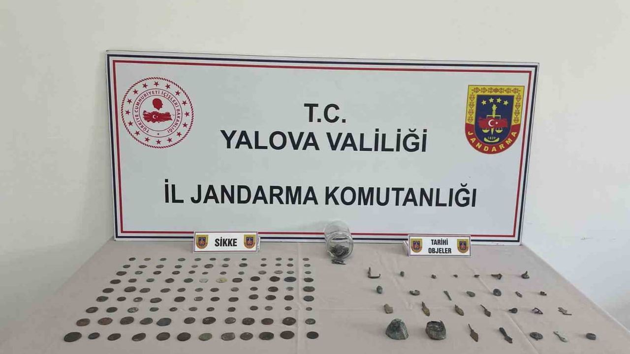 Yol kontrolünde 256 parça: Çiftlikköy'de tarihi eser operasyonu