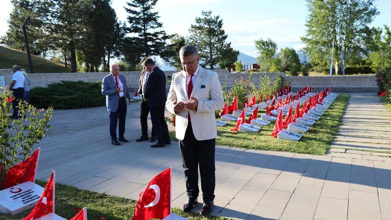 Zafer rotasında trenle hafıza ve akademi buluşması