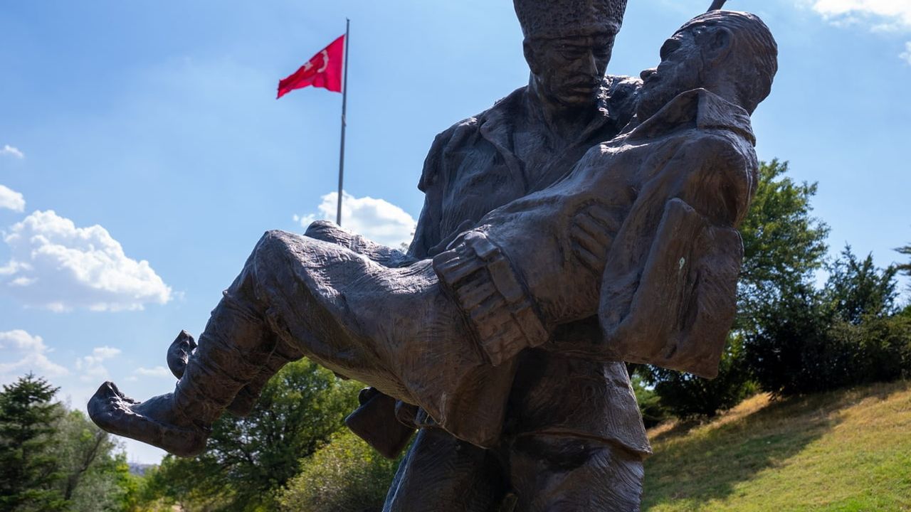 Zaferin izinde Kocatepe'den Dumlupınar'a yolculuk
