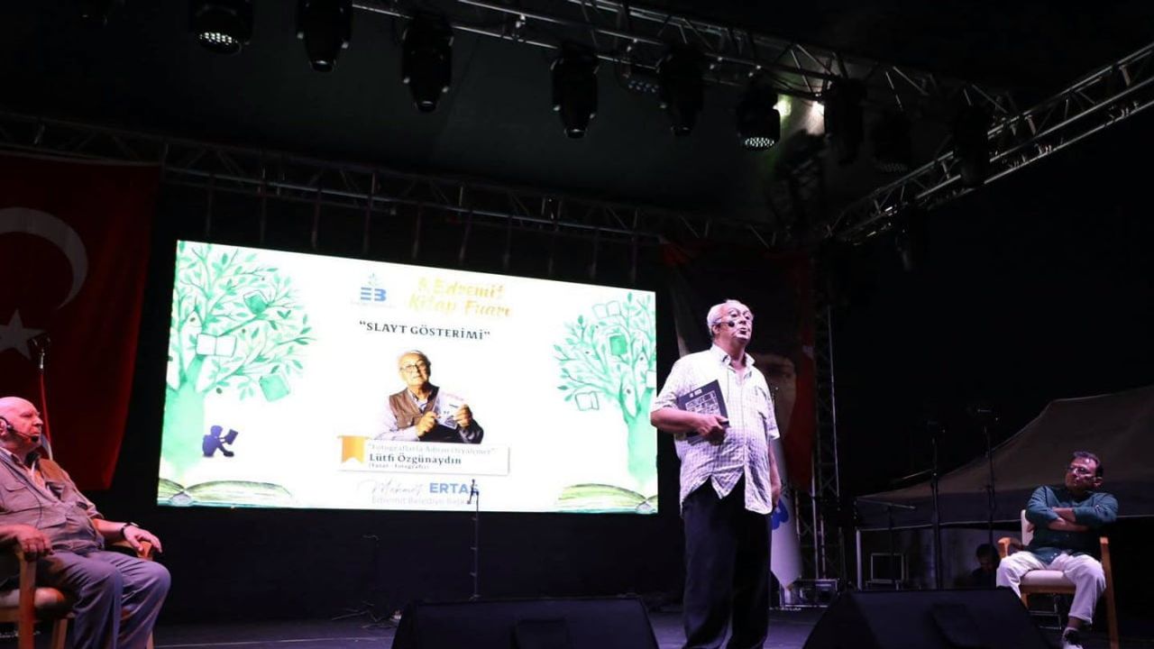 Zeytin ağacının gölgesinde edremit'te kitap, müzik ve anılar buluştu