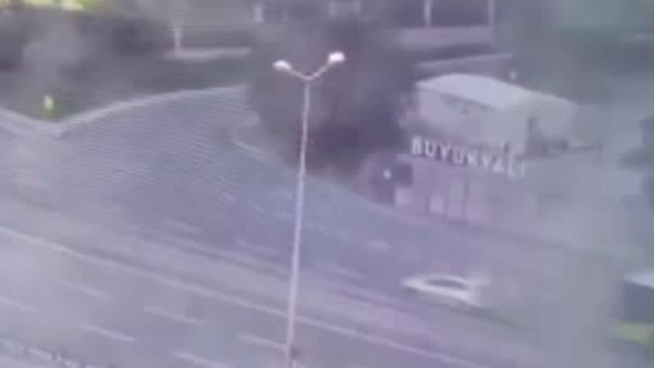 Zeytinburnu'da ölümlü İETT kazasında otomobil sürücüsü cezaevine gönderildi