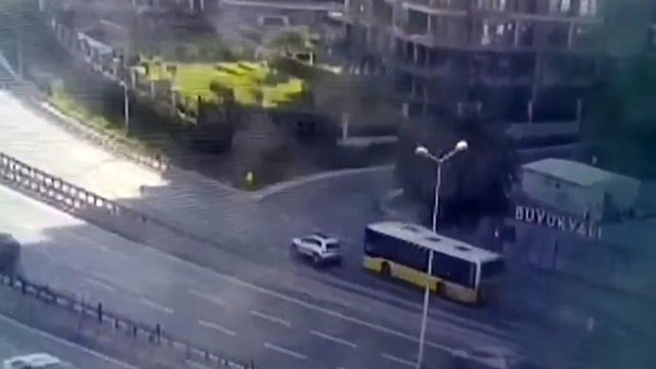 Zeytinburnu'nda otobüs kazasına ilişkin yeni gelişme: otomobil sürücüsü gözaltında
