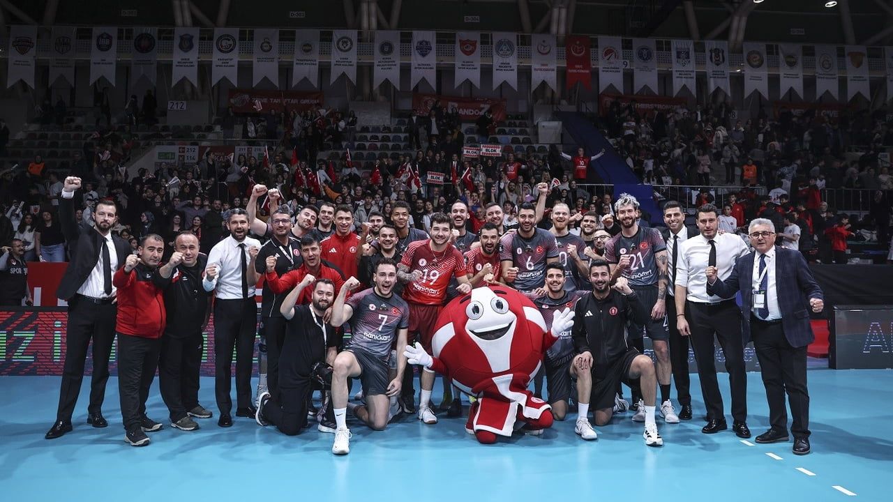 Ziraat Bankkart Polonya rotasında: Katowice ve Sosnowiec sahnelerine çıkıyor