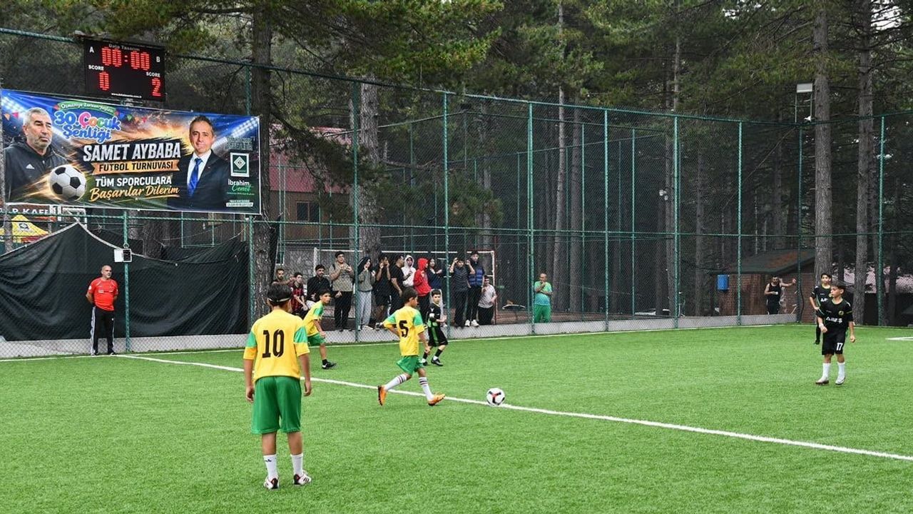 Zorkun'da genç yetenekler şampiyonluk için ter döküyor