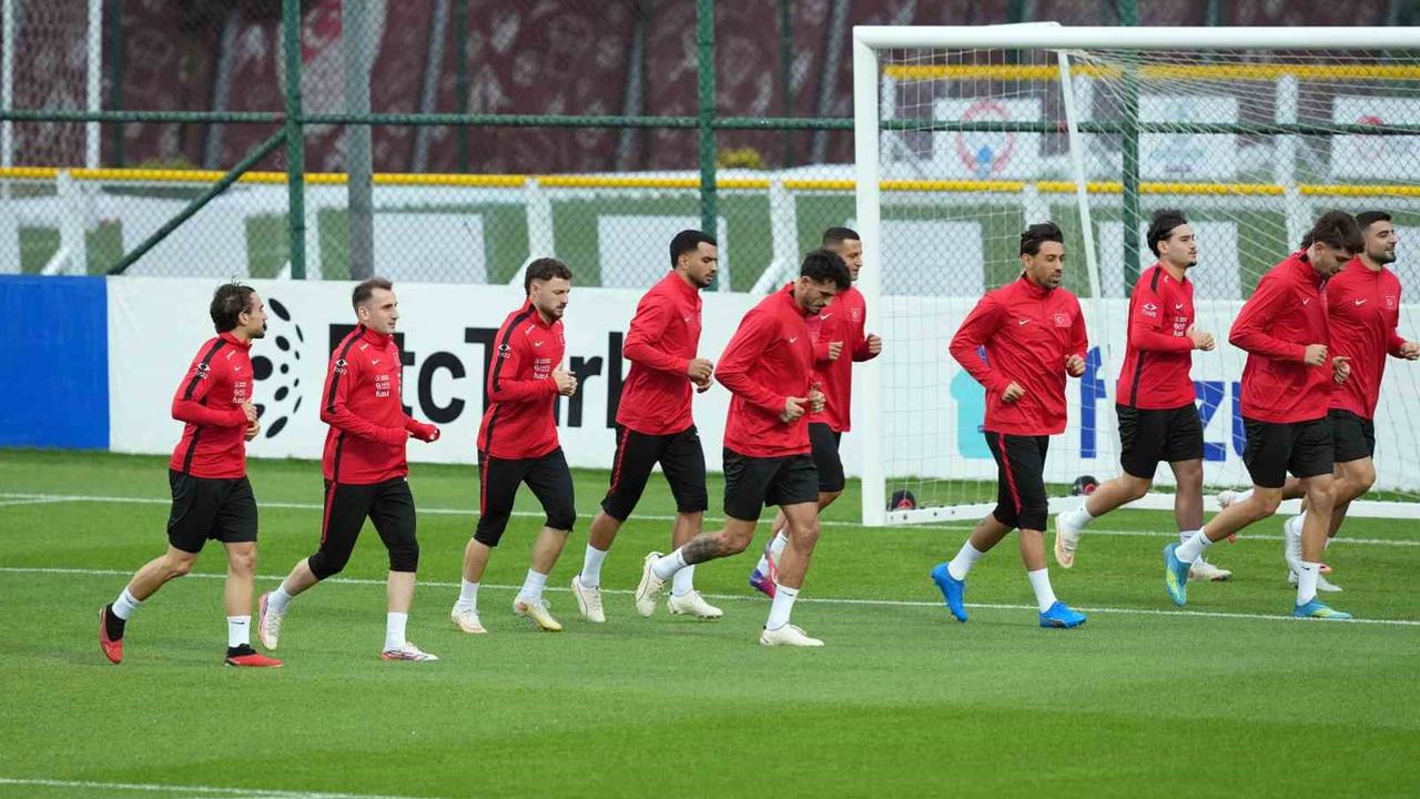 A millî takım riva kampında belçika sınavına hazırlanıyor