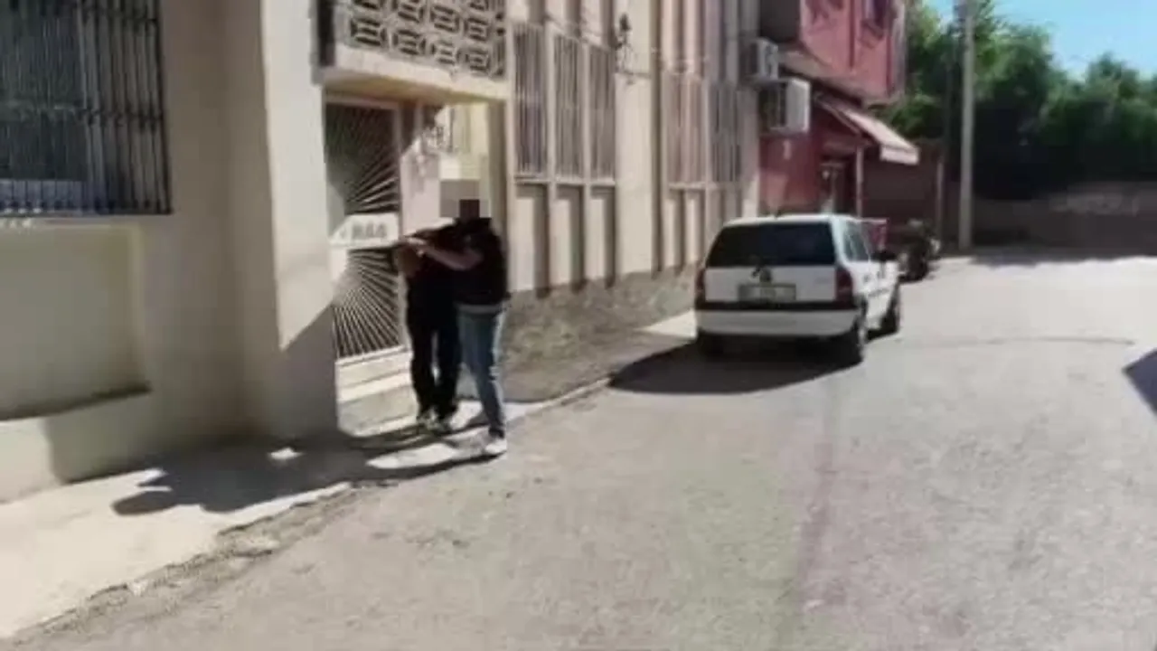 Adana'da uyuşturucu suçlarından aranan 39 hükümlü cezaevine gönderildi