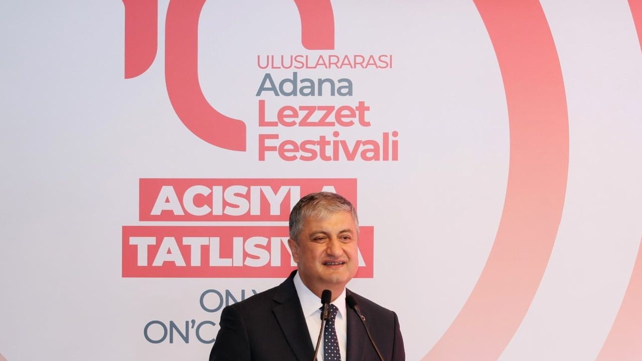 Adana lezzet festivali 10. yılında acısıyla tatlısıyla temasını vurguluyor