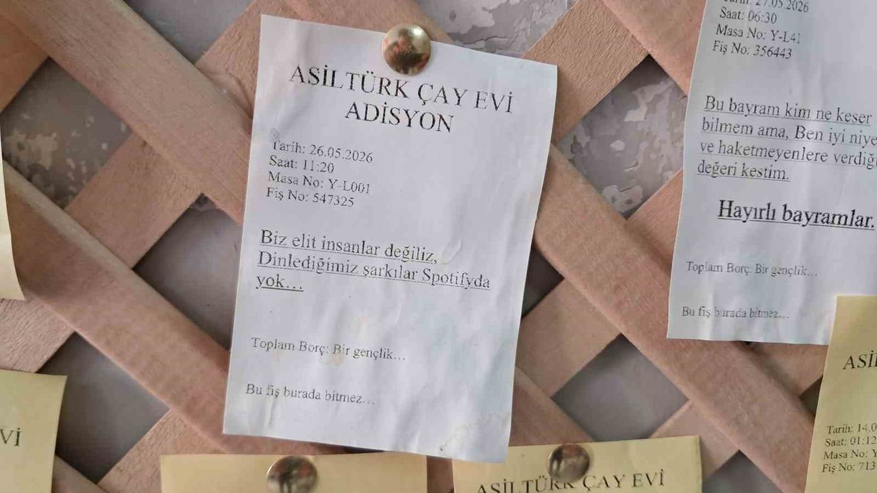 Adisyonları mesaj defterine çevirdi: Erzurum'da çay evi kısa notlarla dikkat çekiyor