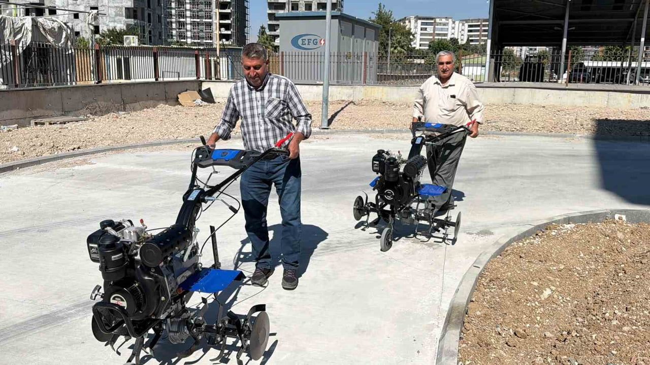 Adıyaman’da 513 tarım aleti üreticiye teslim edildi: verimlilik ve maliyet odağı