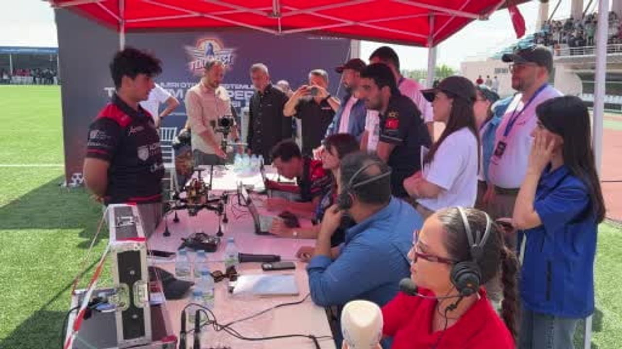 Adıyaman'da akıllı araçlar sahnede: TEKNOFEST 2026'da ileri otonom sistemler yarışması başladı