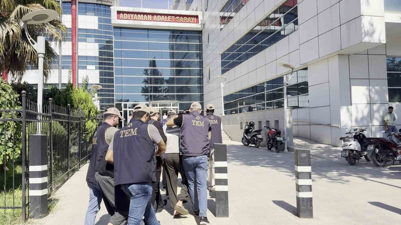 adıyaman'da deaş operasyonunda üç kişi tutuklandı