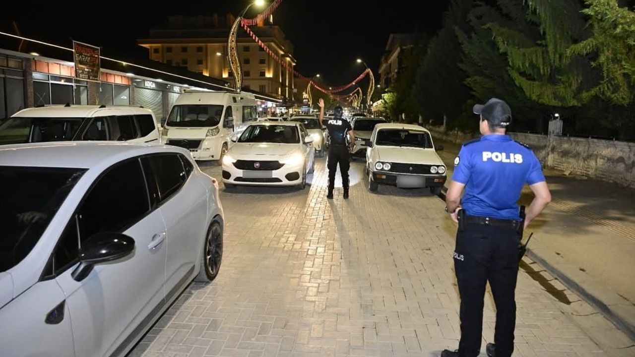 Adıyaman'da geniş asayiş uygulaması sonucu aranan şahıs yakalandı