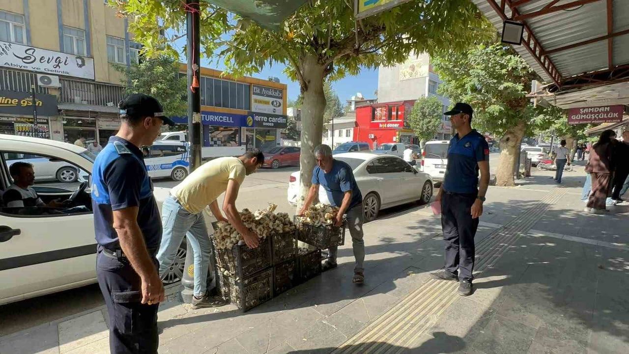 Adıyaman'da kaldırımlar yayaların kullanımına açıldı