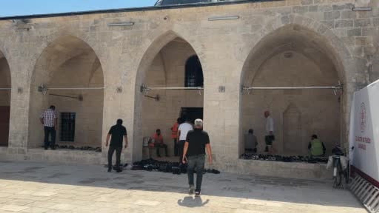 Adıyaman'da restorasyonla ayağa kalkan Musalla Camii 3,5 yıl sonra cuma namazına ev sahipliği yaptı