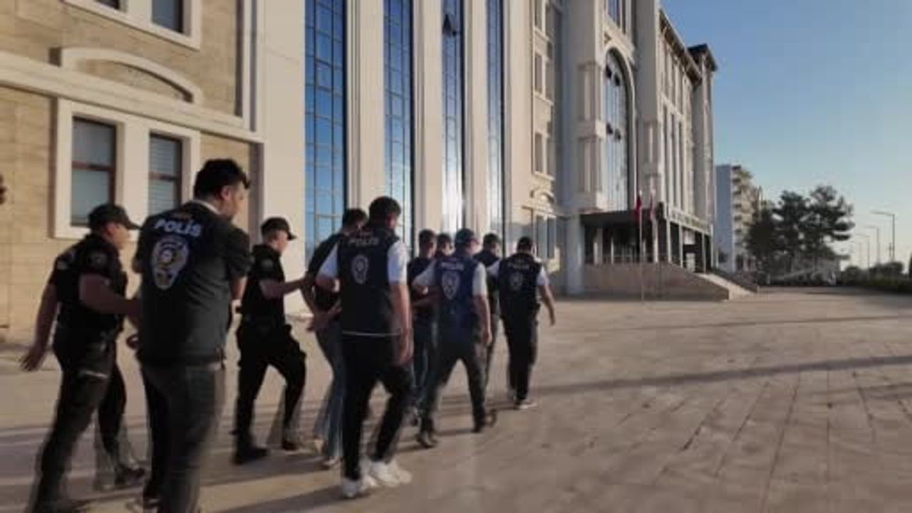 Adıyaman’da sanal kumar ağına darbe: 15 kişi tutuklandı