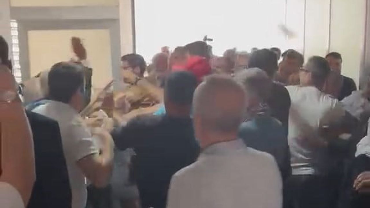 Adliye koridorunda tekme ve yumrukların yükseldiği Elazığ duruşması