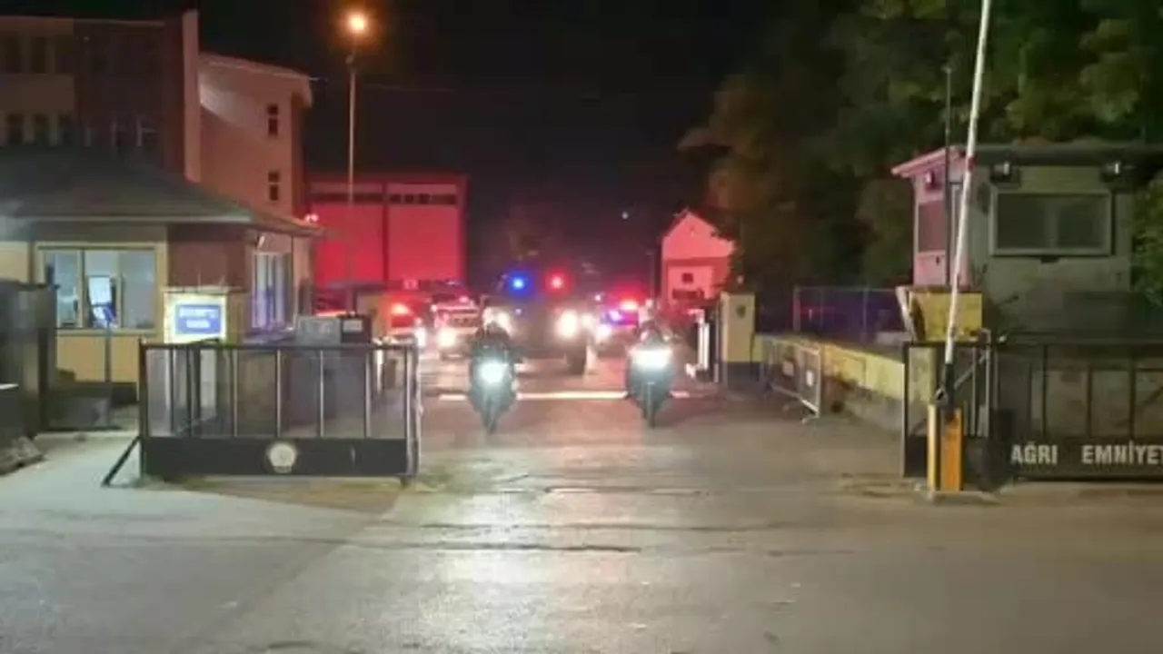 Ağrı'da eş zamanlı denetimlerde 34 aranan kişi yakalandı, kesilen cezalar 861 bin lirayı aştı
