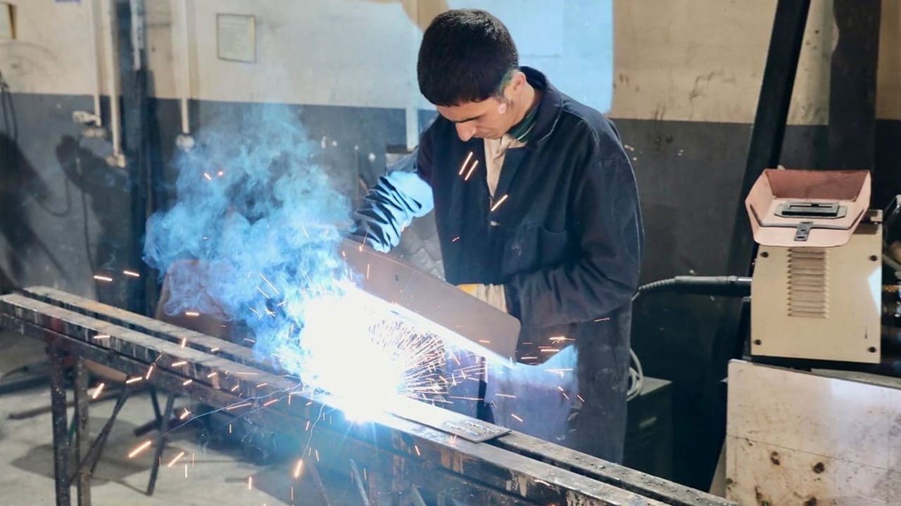 Ağrı'da meslek liseleri üretime dönüşerek ekonomi ve eğitimi birlikte büyütüyor