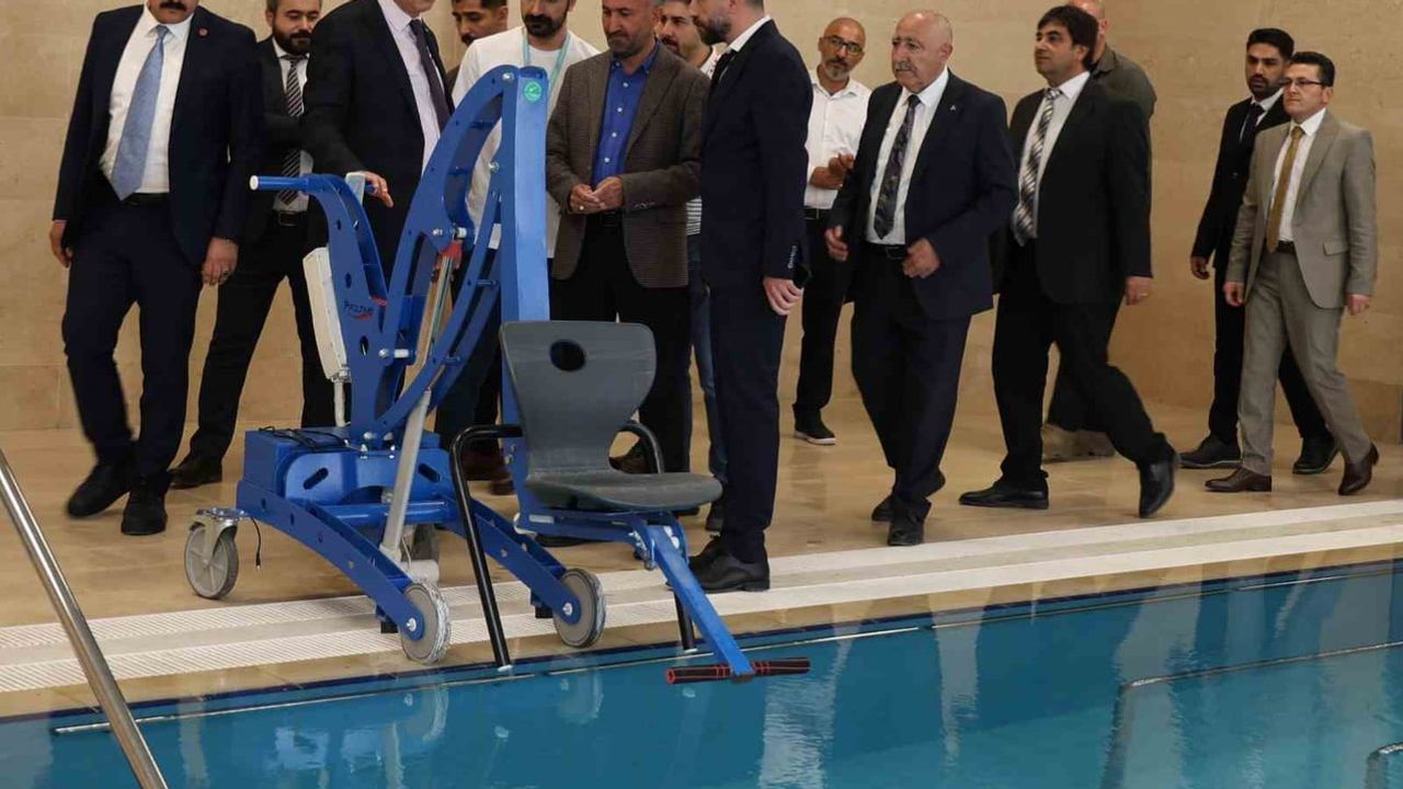 Ağrı'da sağlık yatırımlarına sahada değerlendirme