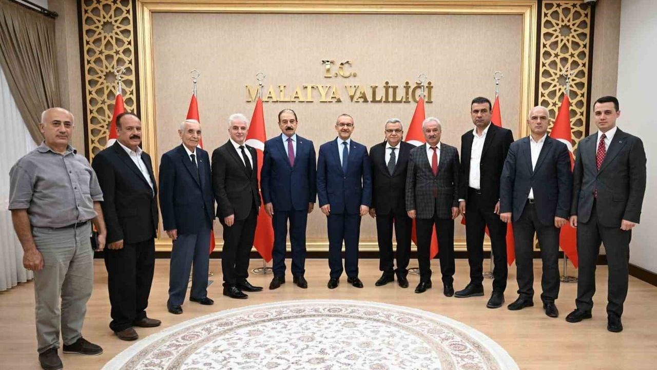 Ahilik haftasında esnaf temsilcileri valiyle deprem sonrası talepleri görüştü