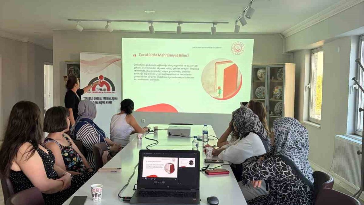Aile ve teknoloji odaklı eğitimle ADEM kursiyerleri güçlendirildi