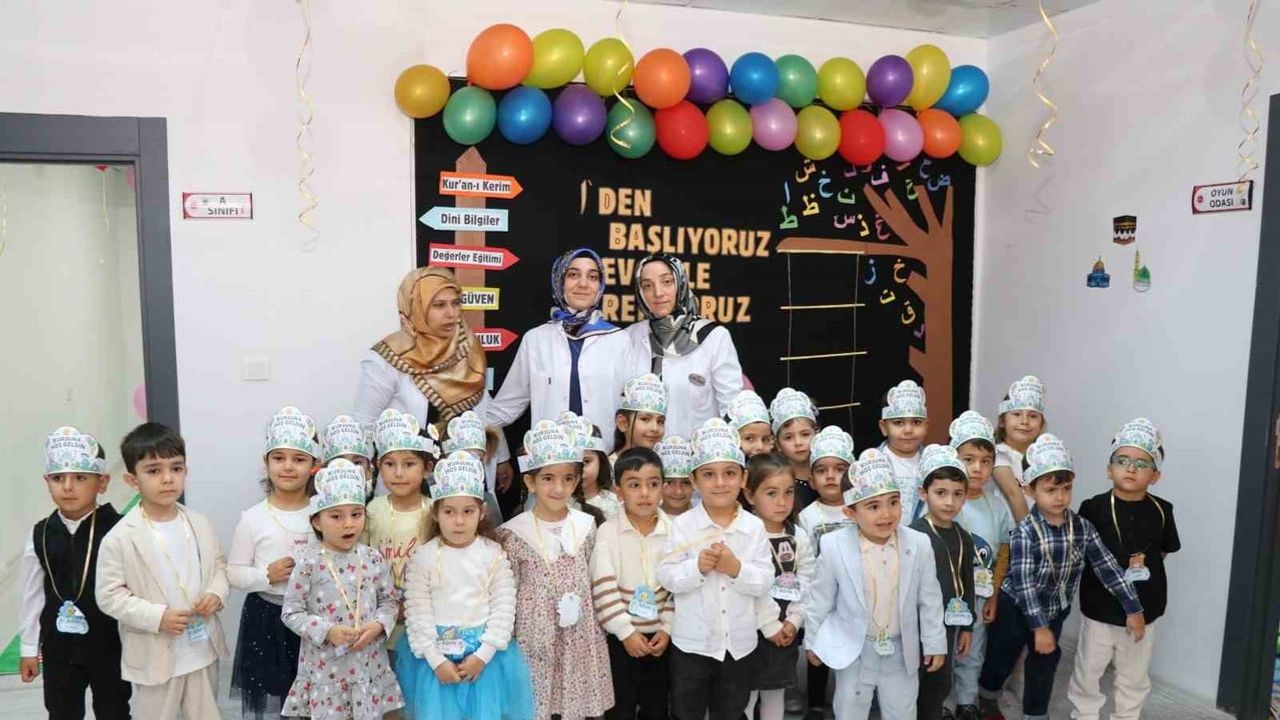 Akademik ödülle memleketine vefa: annesinin adına 4-6 yaş Kur'an kursu açıldı