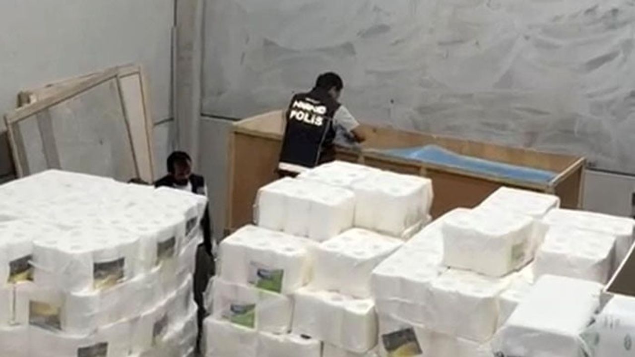 Akdeniz ilçesinde ortaya çıkan sentetik ecza imalatının boyutu gün yüzüne çıktı