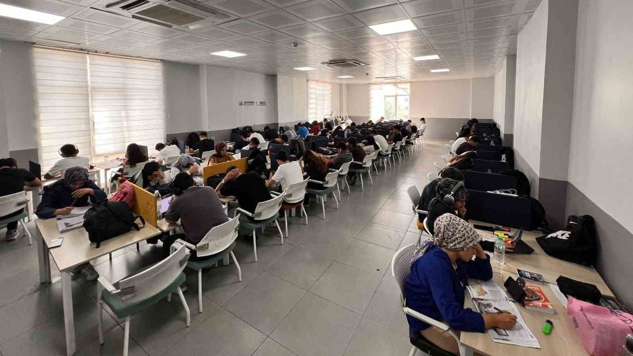 Akem'de ücretsiz yks hazırlıkları hızlandı: 170 öğrenci kayıt yaptırdı