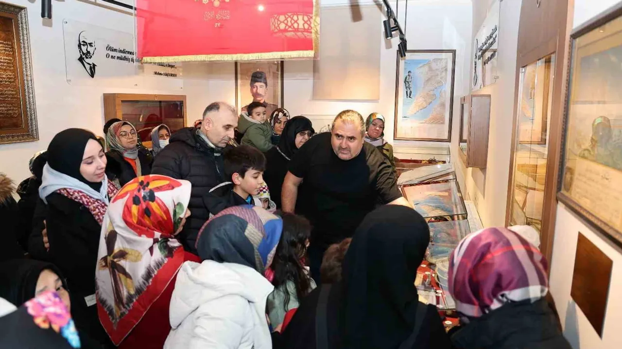 Akşam saatleri Talas'ta kültüre açıldı