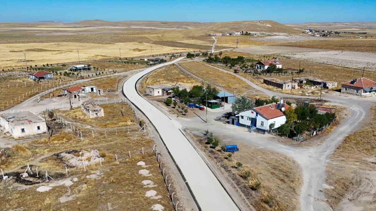 Aksaray köy yollarında 6,2 kilometrelik asfalt atağı tamamlandı