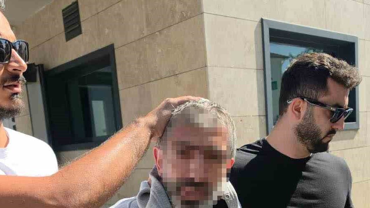Akyazı'da üzerinde uyuşturucu çıkan kişi tutuklandı, gazetecilere tepki gösterdi