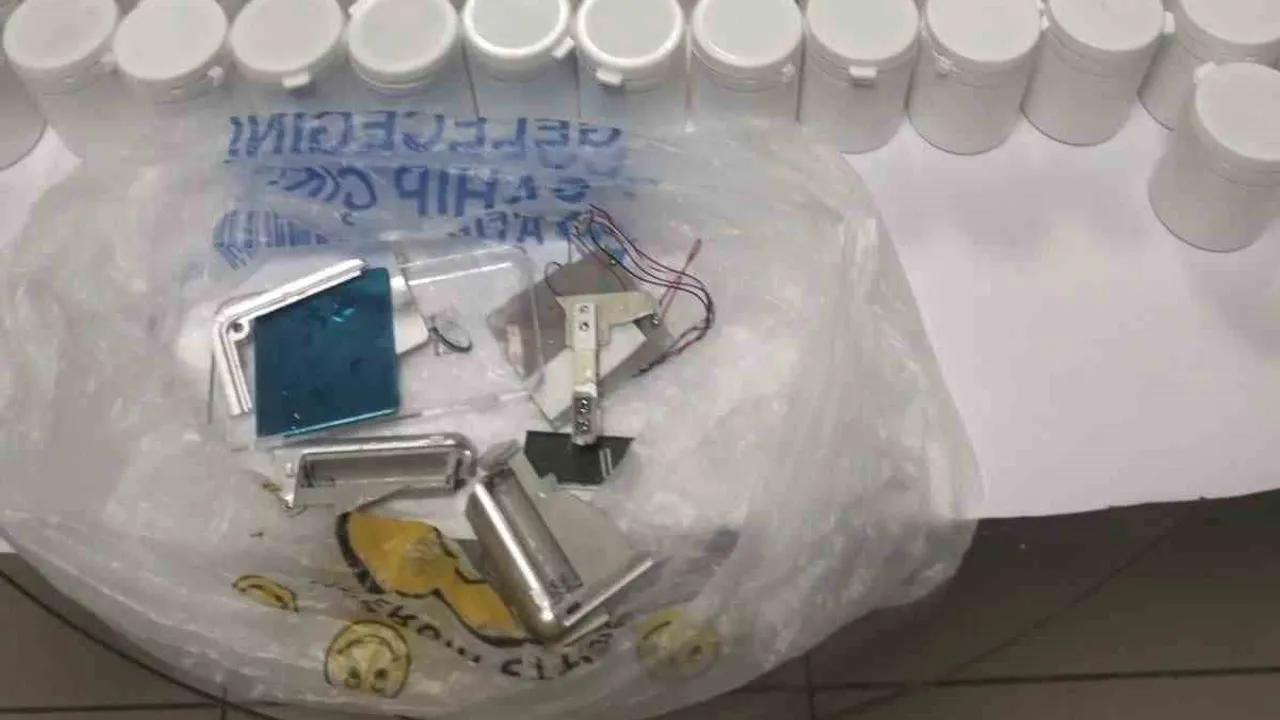 Akyurt'ta 24 bin 330 sentetik ecza ele geçirildi, 3 şüpheli tutuklandı