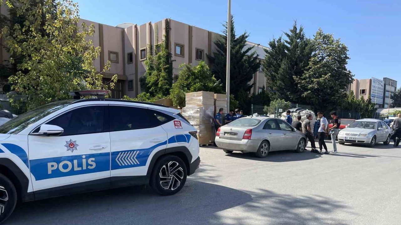 Alacak verecek tartışması kavgaya dönüştü: Konya'da bir kişi göğsünden bıçaklandı