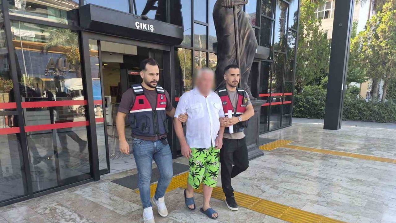 Alanya'da otel personeline yönelik taciz iddiasıyla 62 yaşındaki Rus tutuklandı