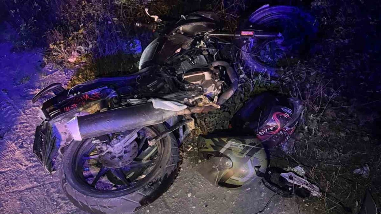 Alaplı'da kafa kafaya çarpışma: iki yaralı, sürücüde 220 promil iddiası