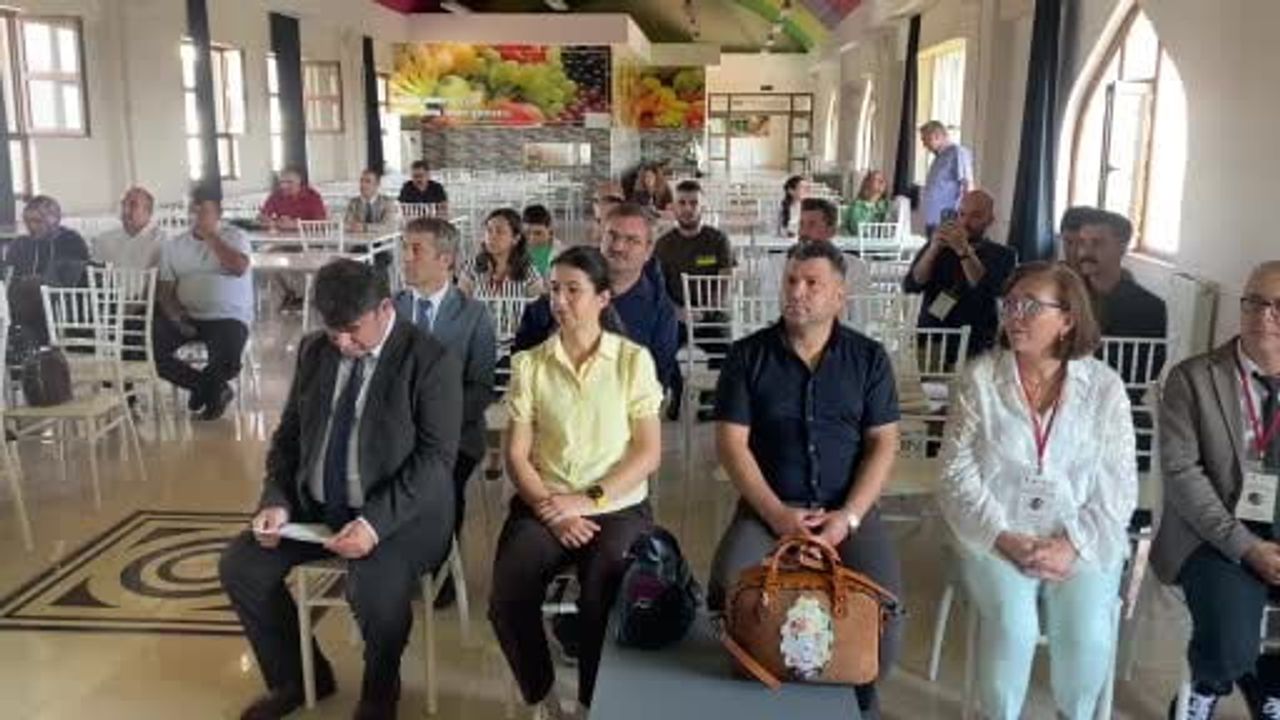 Alaşehir'de özel öğrenciler atölyelerle yeteneklerini keşfedecek