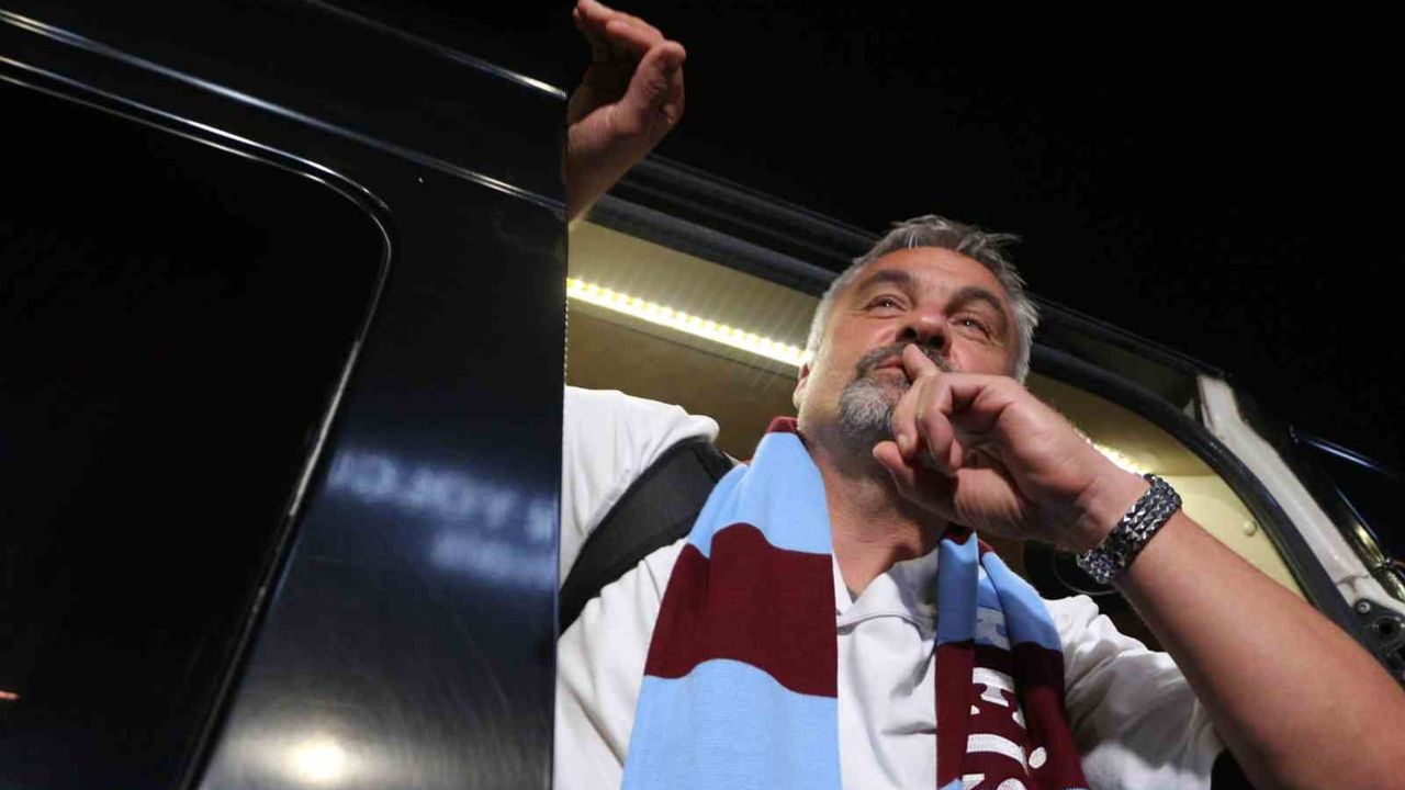 Alman teknik direktör Thomas Reis bordo-mavili yönetimle görüşmek üzere Trabzon’da