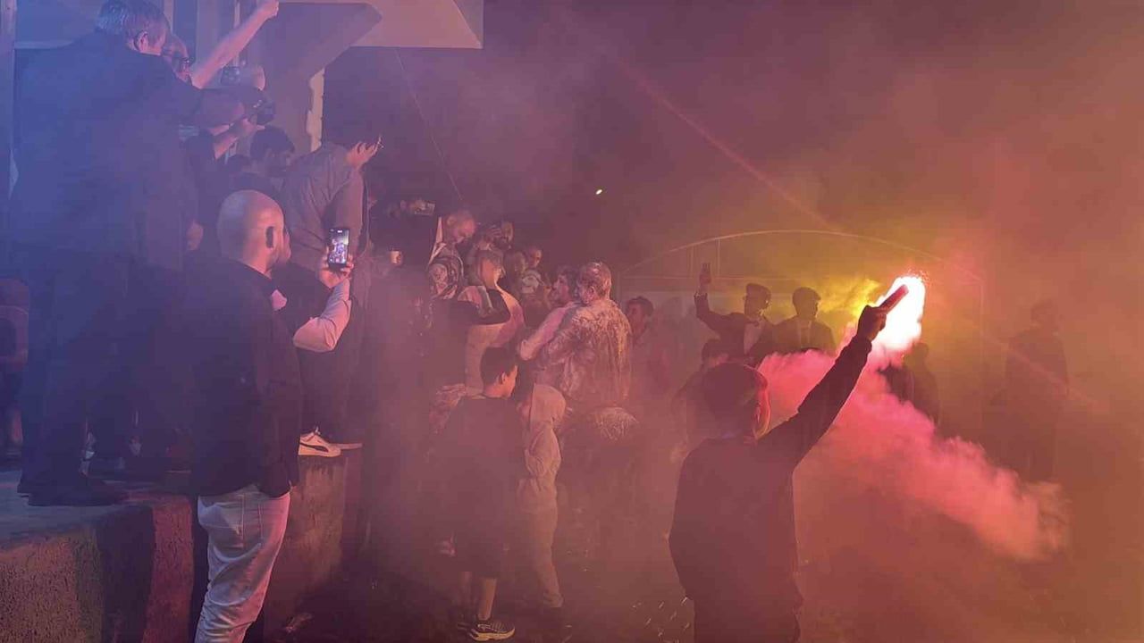 Altınyayla'da deve oyunu ve eşeğe bindirme geleneği yaşatılıyor