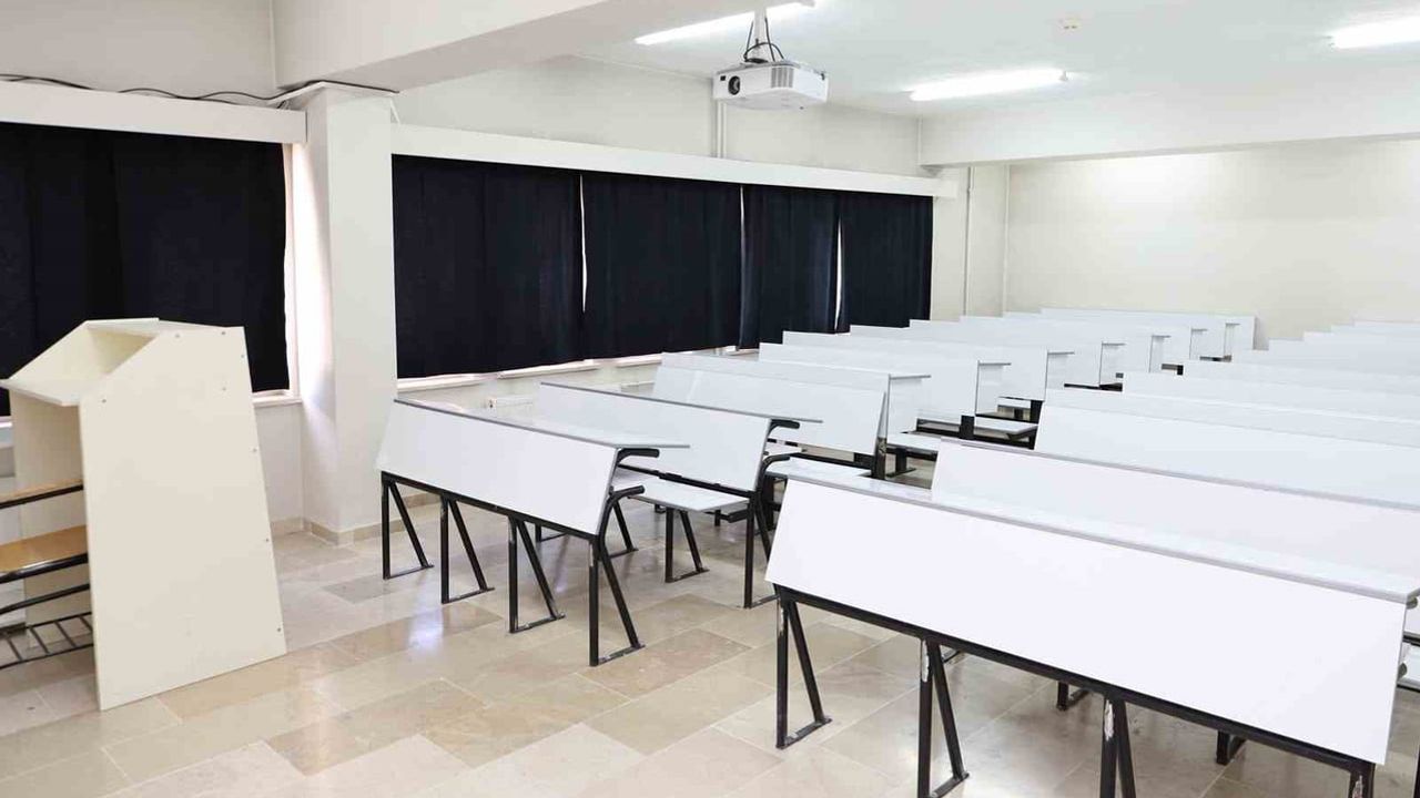 Altun mimarlık fakültesinin tadilatını yerinde inceledi: öğrenciler için modern öğrenme alanları hazır