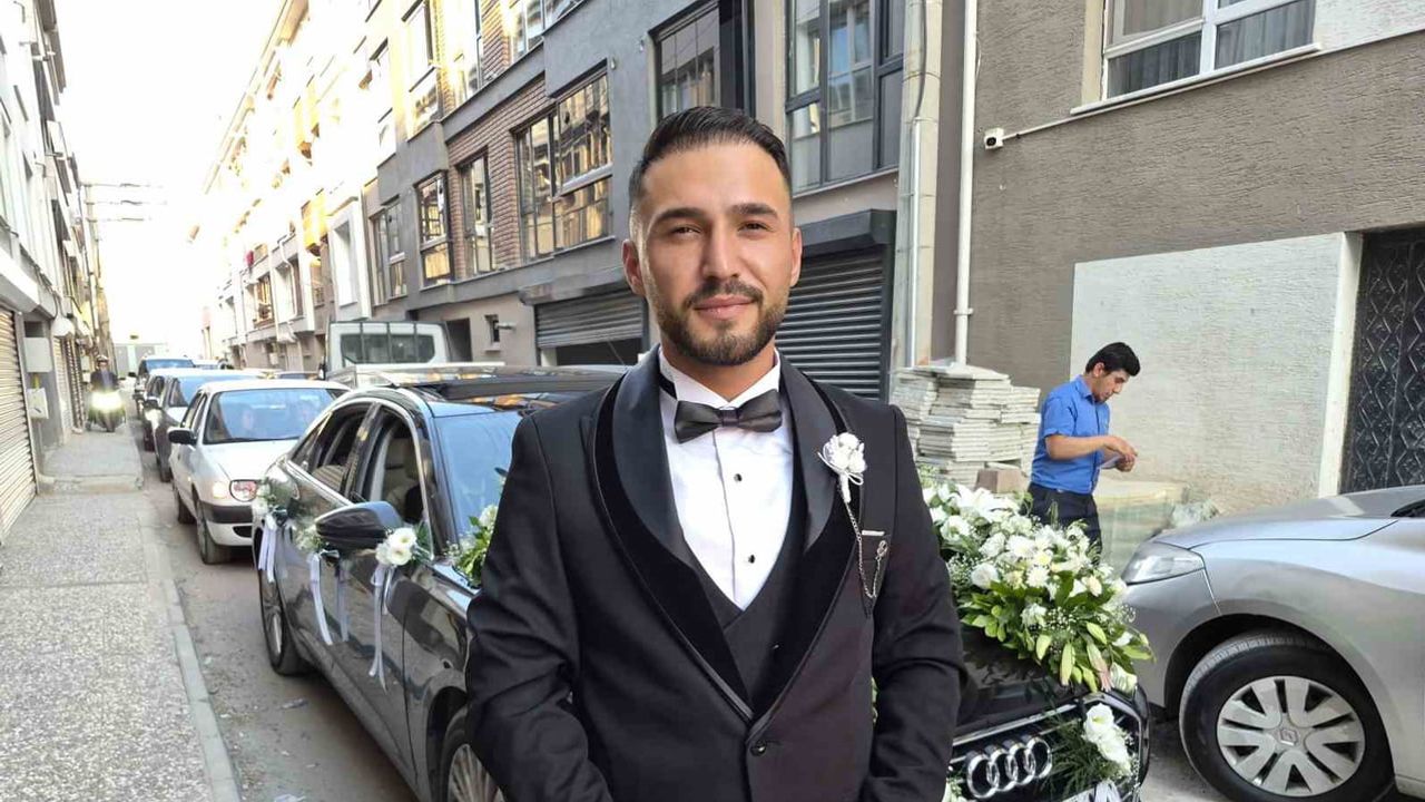 Amca yeğeninin düğününde 7 tırlık konvoyla sürpriz yaptı