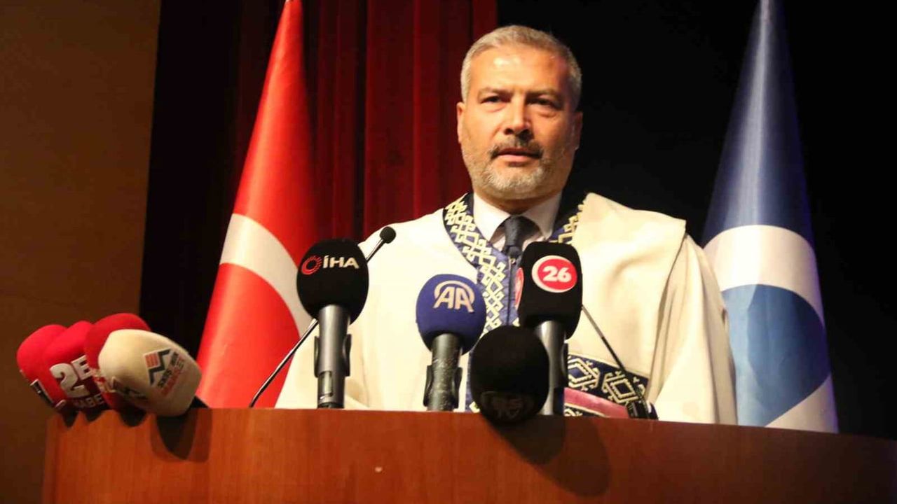 Anadolu Üniversitesi'nde mizah mirası akademiye taşınıyor: Nasreddin Hoca yılı başladı