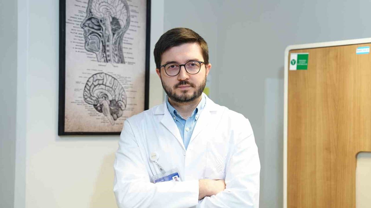 Ani davranış değişikliği ve unutkanlık göz ardı edilmemeli: beyin iltihabı uyarısı