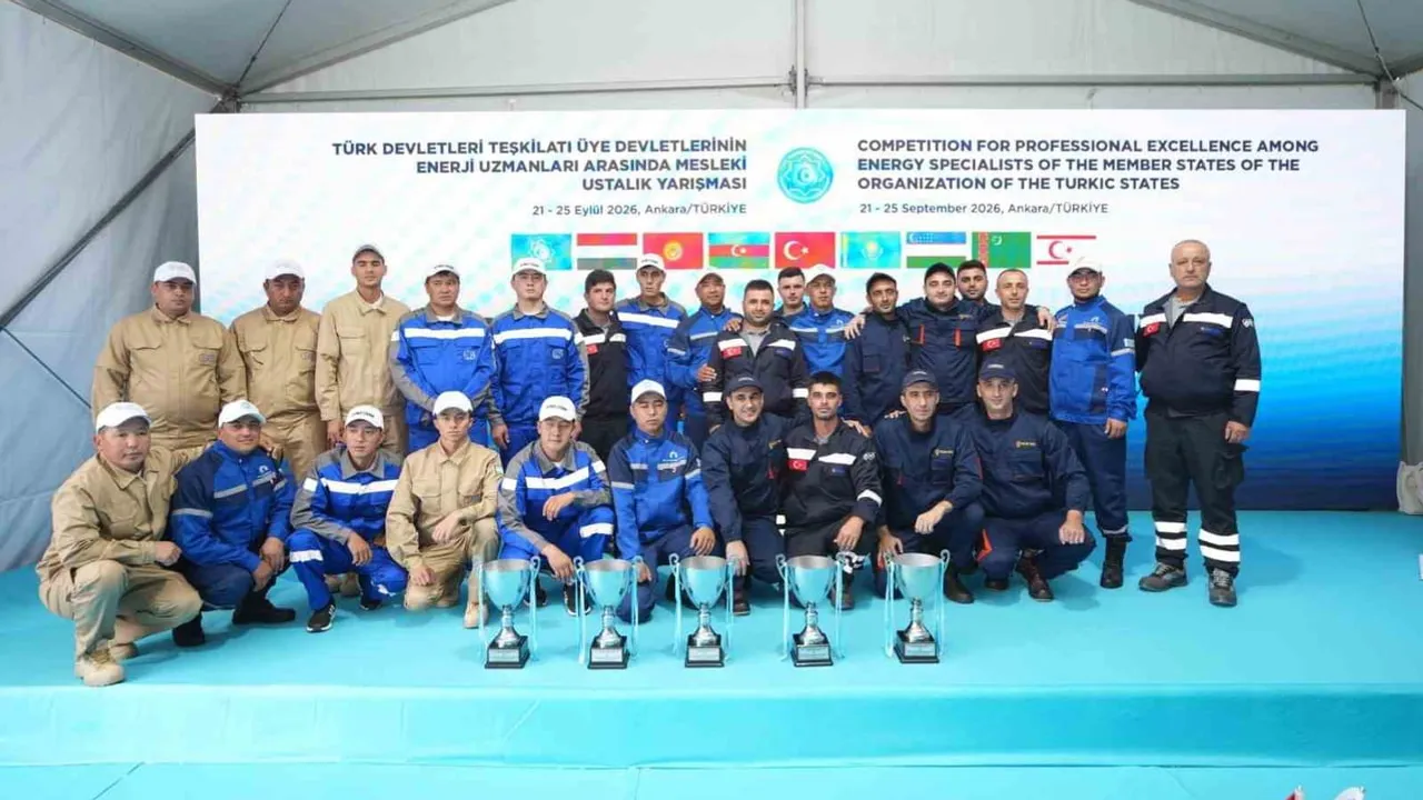 Ankara'da kardeş şebekeler sahaya indi: Türk dünyasının genç enerji uzmanları yarıştı